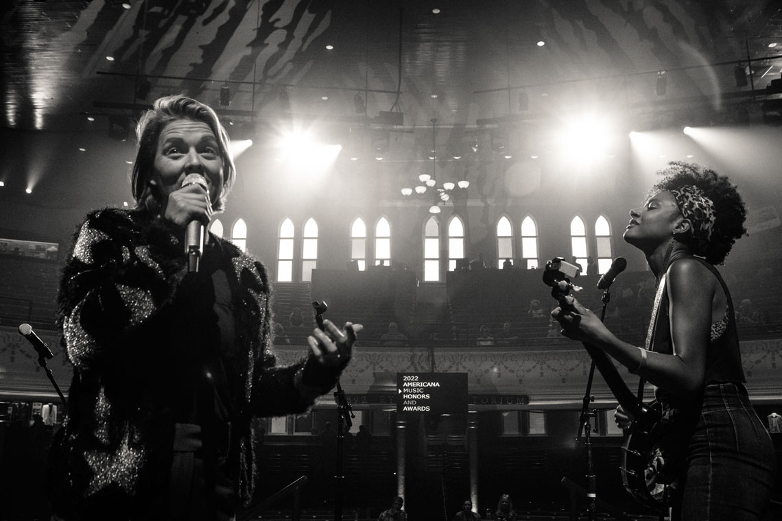 BrandiCarlile_AllisonRussell_AMARehearsals2022_DavidMcClisterPhoto-8948